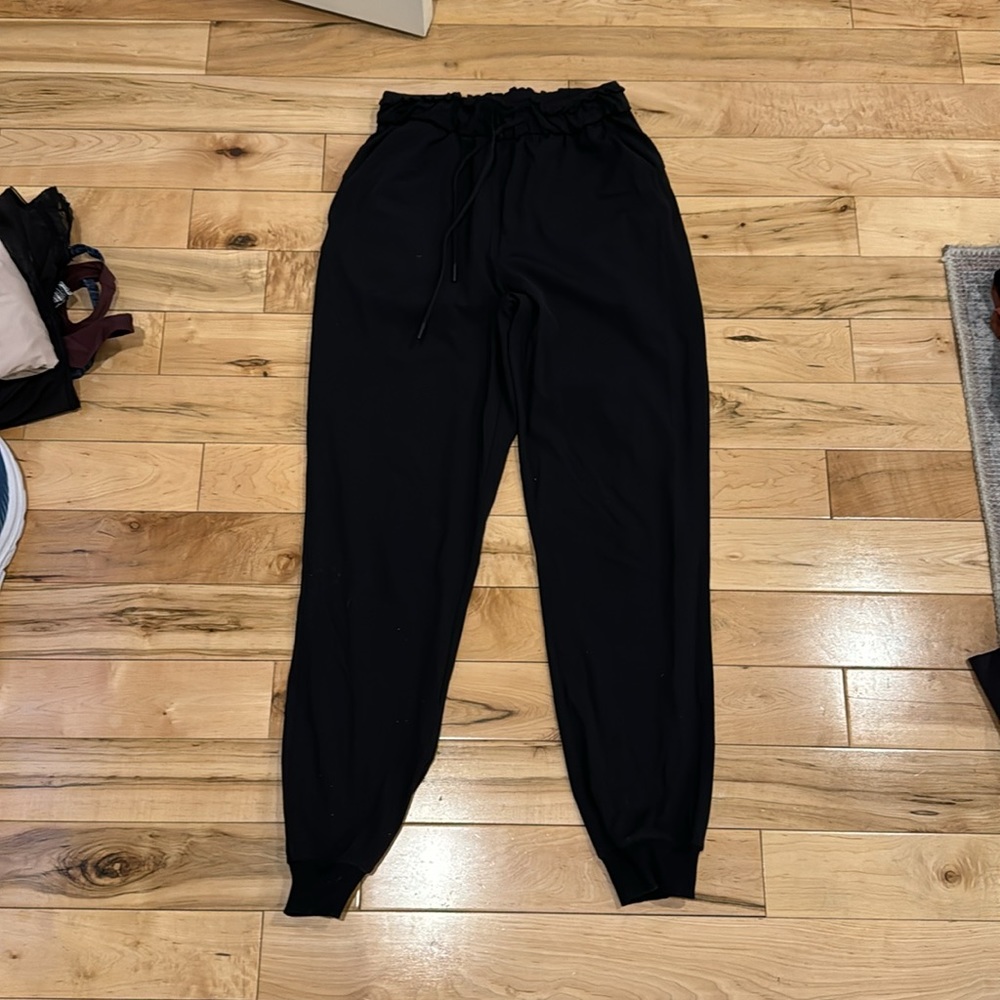 Lululemon Keep Moving Jogger Pant Black Size 4 - Picture 6 of 8